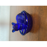 STUNNING VTG Westmoreland Cobalt Blue Nesting Cat Design Candy Dish 5.5"L