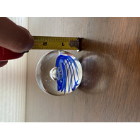 BEAUTIFUL Dynasty Gallery Heirloom Collectibles Blue Swirl Paperweight 2.25"H