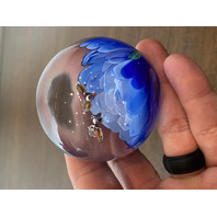 BEAUTIFUL Dynasty Gallery Heirloom Collectibles Blue Floral Paperweight 2.25"H