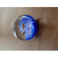 BEAUTIFUL Dynasty Gallery Heirloom Collectibles Blue Floral Paperweight 2.25"H