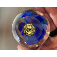 BEAUTIFUL Dynasty Gallery Heirloom Collectibles Blue Floral Paperweight 2.25"H
