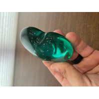 STUNNING Green Art Glass Heart Shaped Paperweight 3.75"L