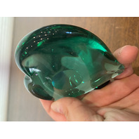 STUNNING Green Art Glass Heart Shaped Paperweight 3.75"L