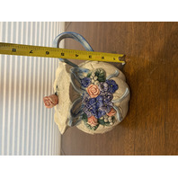 VTG 1993 Fitz & Floyd Ribbons & Flowers 35 Oz Ceramic Lidded Teapot 7.5"L