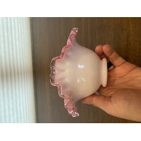 VTG FENTON Silver Crest PEACH BLOW Ruffled Rim Art Glass Vase 3.5"H