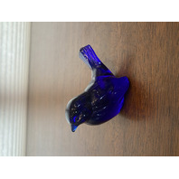 FENTON Blue/Violet Art Glass Song Bird Paperweight 4"L