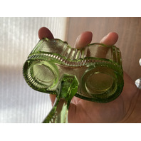 VTG Imperial Glass Green Salt & Pepper Shakers W/Stand 3 PC SET