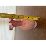 ANTIQUE Pink Satin MOTHER OF PEARL Quilted  Ruffled Rim Art Glass Vase 6.25"H