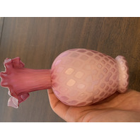 ANTIQUE Pink Satin MOTHER OF PEARL Quilted  Ruffled Rim Art Glass Vase 6.25"H