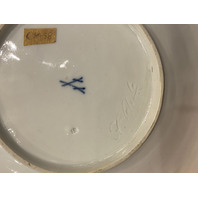 RARE ANTIQUE MEISSEN Hand Painted Floral Porcelain Plate 8.75"W SIGNED
