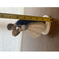 VTG BING & GRONDAHL YOUTHFUL BOLDNESS Porcelain Figurine #2162 7.5"H DENMARK
