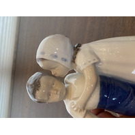 VTG BING & GRONDAHL LOVE REFUSED  Porcelain Figurine #1614 6.75"H DENMARK