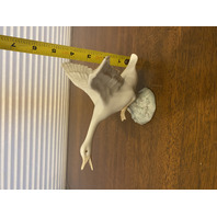 VTG LLADRO JUMPING DUCK Glossy Porcelain Figurine #1265 SPAIN 6"L