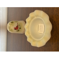 2009 FENTON Yellow Satin CARDINAL IN WINTER Fairy Lamp Candle Holder 5.5"H