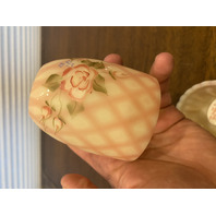 VTG UV REACTIVE Fenton Burmese DIAMOND OPTIC Floral PAINTED Fairy Lamp 4.5"H