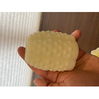 VINTAGE UV REACTIVE FENTON Yellow Custard Glass Hobnail Fairy Lamp 4.5"H