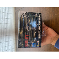 Revell STEVE MCQUEEN 1:25 Scale Die Cast Bullitt 1968 Mustang GT Model Kit