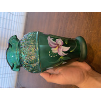 VTG FENTON Emerald Green Iridescent HAND PAINTED Floral Glass Vase 8.25"H SIGNED