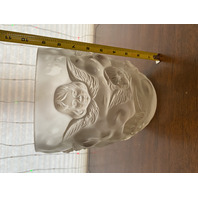 LARGE/HEAVY VTG LALIQUE-STYLE Frosted CHERUB/ANGEL Art Glass Vase 9"H