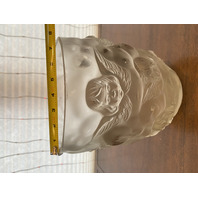 LARGE/HEAVY VTG LALIQUE-STYLE Frosted CHERUB/ANGEL Art Glass Vase 9"H