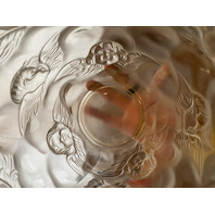 LARGE/HEAVY VTG LALIQUE-STYLE Frosted CHERUB/ANGEL Art Glass Vase 9"H