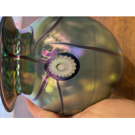 VTG 1998 ROBERT EICKHOLT Green Iridescent Abstract Art Glass Vase 5.5"H SIGNED