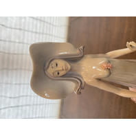 VTG LLADRO THE DEBUTANTE Woman In Hat Glossy Figurine #1431, SPAIN 13.75"H