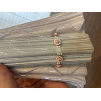 VTG LLADRO THE DEBUTANTE Woman In Hat Glossy Figurine #1431, SPAIN 13.75"H