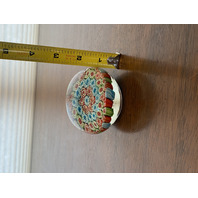 BEAUTIFUL VTG Red, Green & Blue MILLEFIORI Art Glass Paperweight 3"W