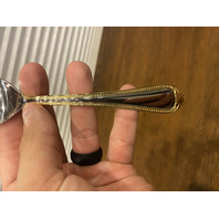 66 PIECE Cambridge Silver VERONA Stainless China Gold Accent Flatware Set