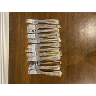 66 PIECE Cambridge Silver VERONA Stainless China Gold Accent Flatware Set