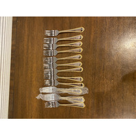 66 PIECE Cambridge Silver VERONA Stainless China Gold Accent Flatware Set