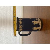 RARE VTG WEDGWOOD Jasperware Cobalt Blue Grapes/Cupids Lidded Syrup Pitcher 7"H