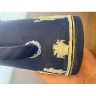 RARE VTG WEDGWOOD Jasperware Cobalt Blue Grapes/Cupids Lidded Syrup Pitcher 7"H