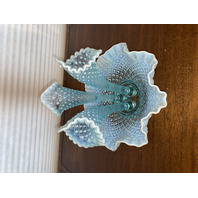 STUNNING VINTAGE Blue Opalescent Diamond Lace 3 Horn Art Glass Epergne 9"H