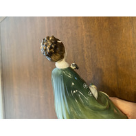 VTG Royal Doulton PREMIERE Elegant Woman Porcelain Figurine #HN2343 7.25"H