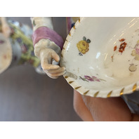 PAIR Of RARE ANTIQUE MEISSEN Man & Woman W/Basket Figurines 7.25"H GERMANY