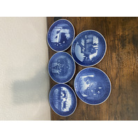 SET Of 5 VTG Royal Copenhagen Blue & White Collector Plates 7.25"W DENMARK