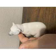 VTG LLADRO ATTENTIVE POLAR BEAR Glossy Porcelain Figurine #1207 W/BOX 4.75"L
