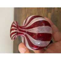 VTG Red & White MURANO LATTICINO Ribbon Small Art Glass Vase 3"H ITALY