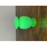 VTG Small UV REACTIVE FENTON Green Opalescent Hobnail Art Glass Vase 3.5"H