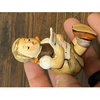 VTG Goebel Hummel GIRL WITH SHEET MUSIC Figurine #389 2.75"H W.Germany TMK5