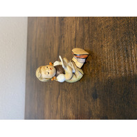 VTG Goebel Hummel GIRL WITH SHEET MUSIC Figurine #389 2.75"H W.Germany TMK5