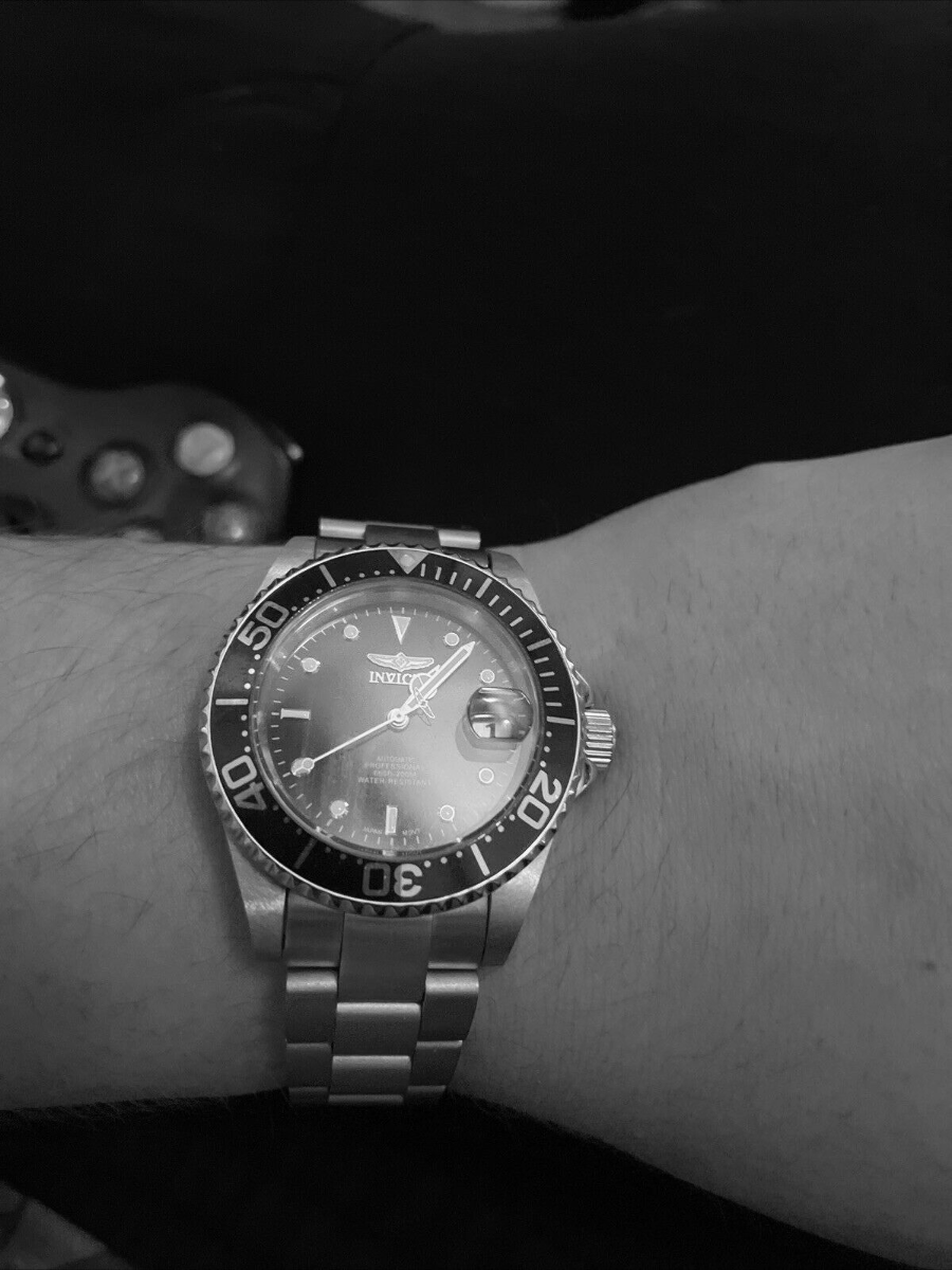 invicta sub