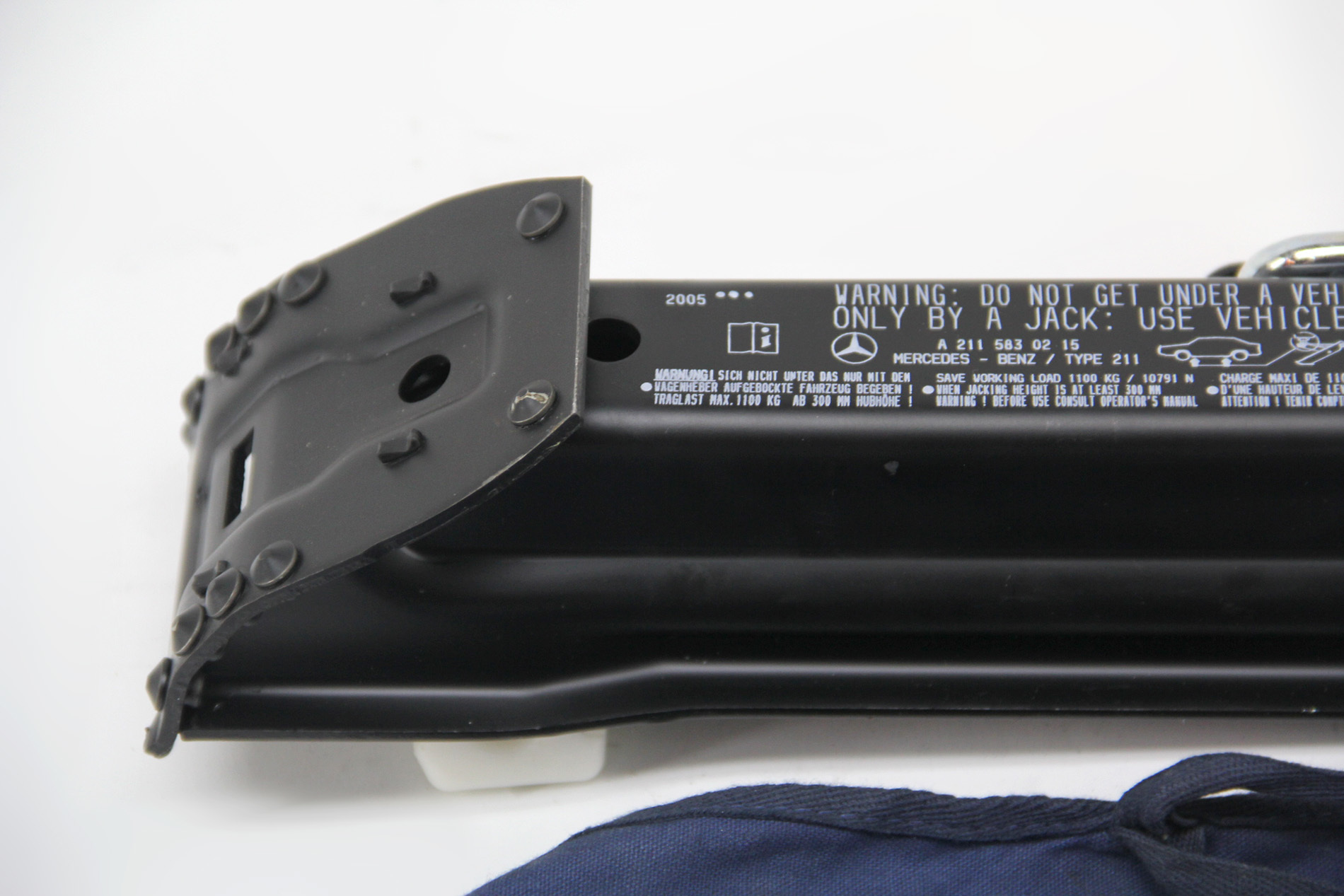 Mercedes Benz CLS500 Spare Tire Jack 2115830215 OEM 06 2006 Extreme