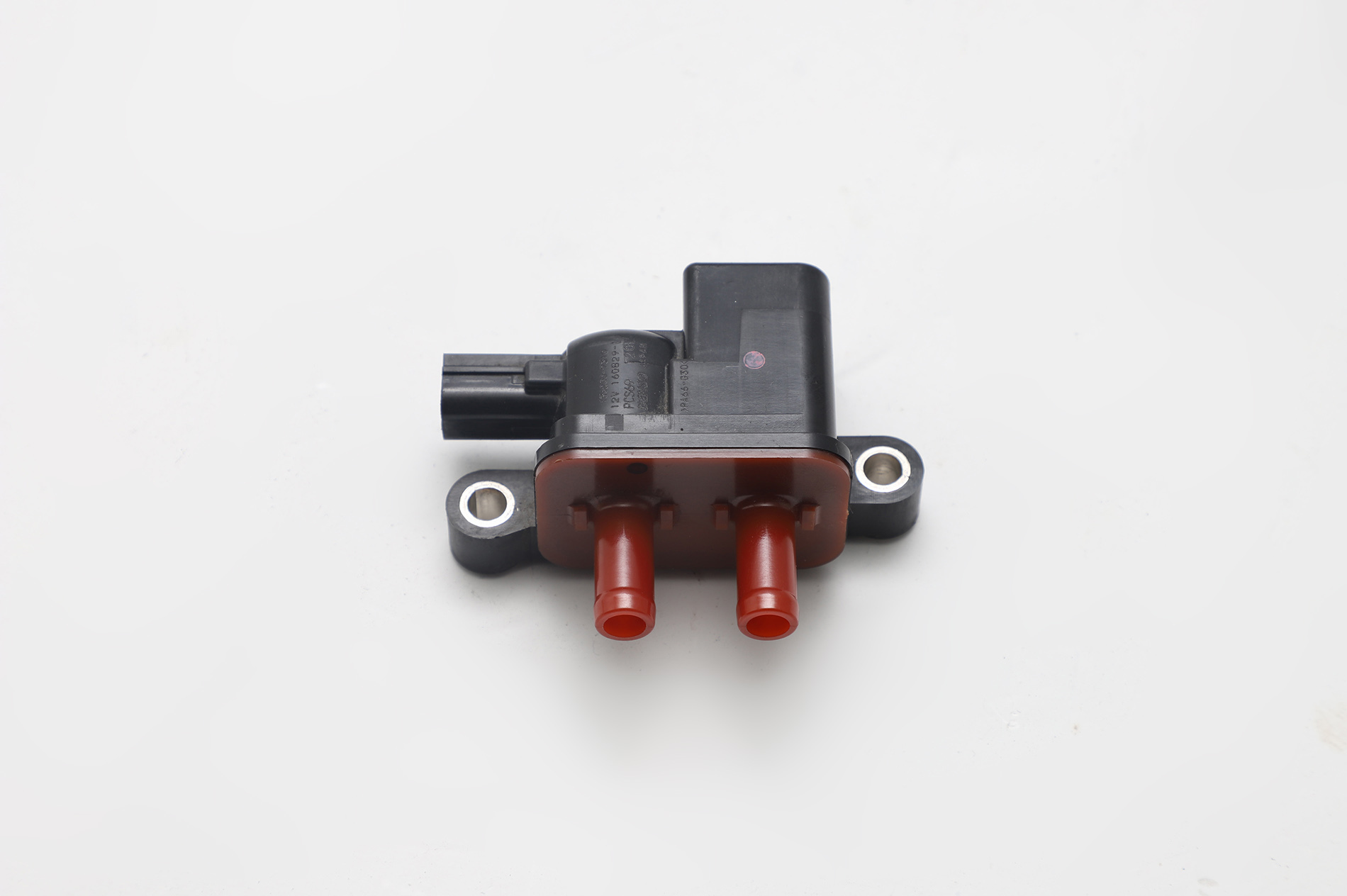 thumbnail image 2 of Purge Control Solenoid Valve – 136200-2262, 2001-2005 Honda Civic 1.3 1.7L, Used 2 of 3