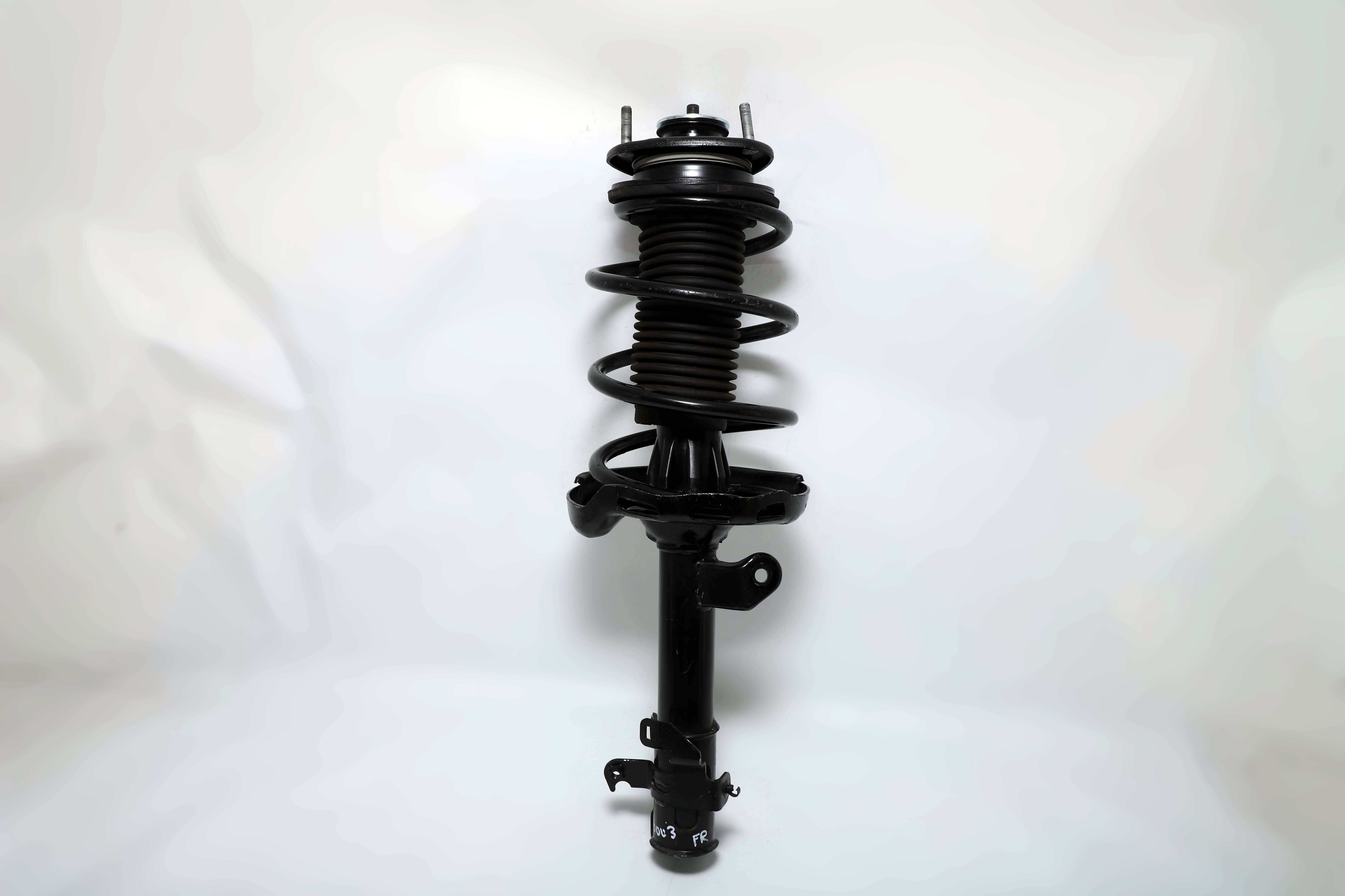 Honda Ridgeline Shock Absorber Strut Front Right 51601SJCA06 OEM B003