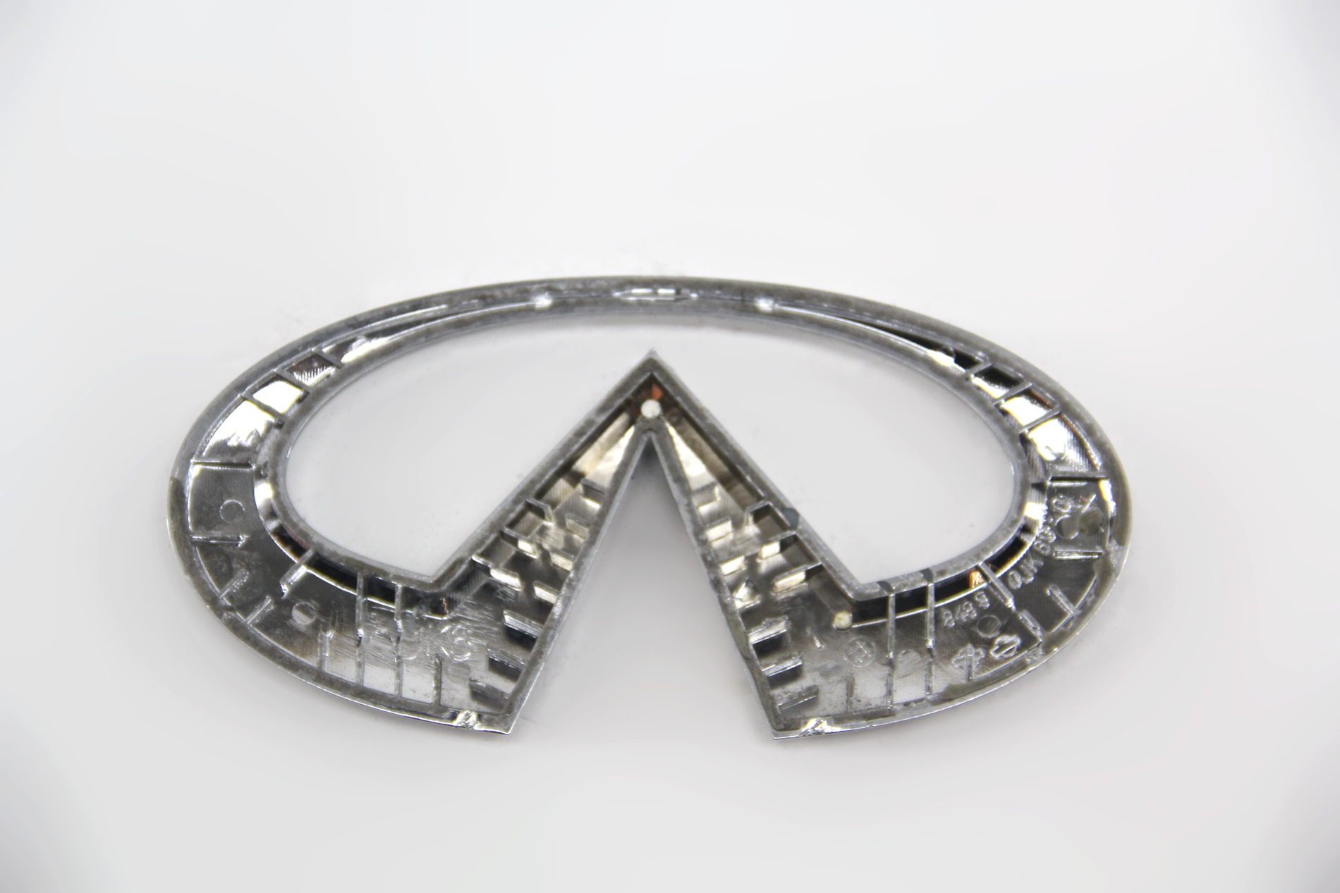 Genuine OEM Infiniti G35 G37 Trunk Emblem Badge - Chrome - 84890 AC000