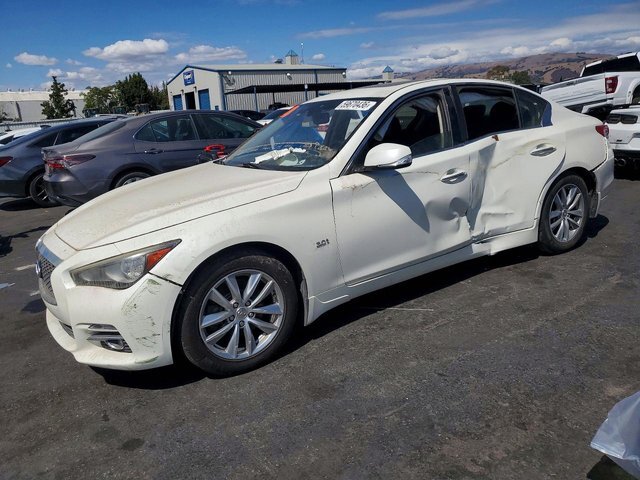2017 Infiniti Q50 3.0t Premium parts car F057