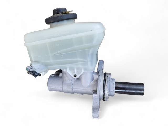 Lexus GS350 13-16 Brake Master Cylinder Assembly 47201-30822, E028, OEM, 2013, 2014, 2015, 2016